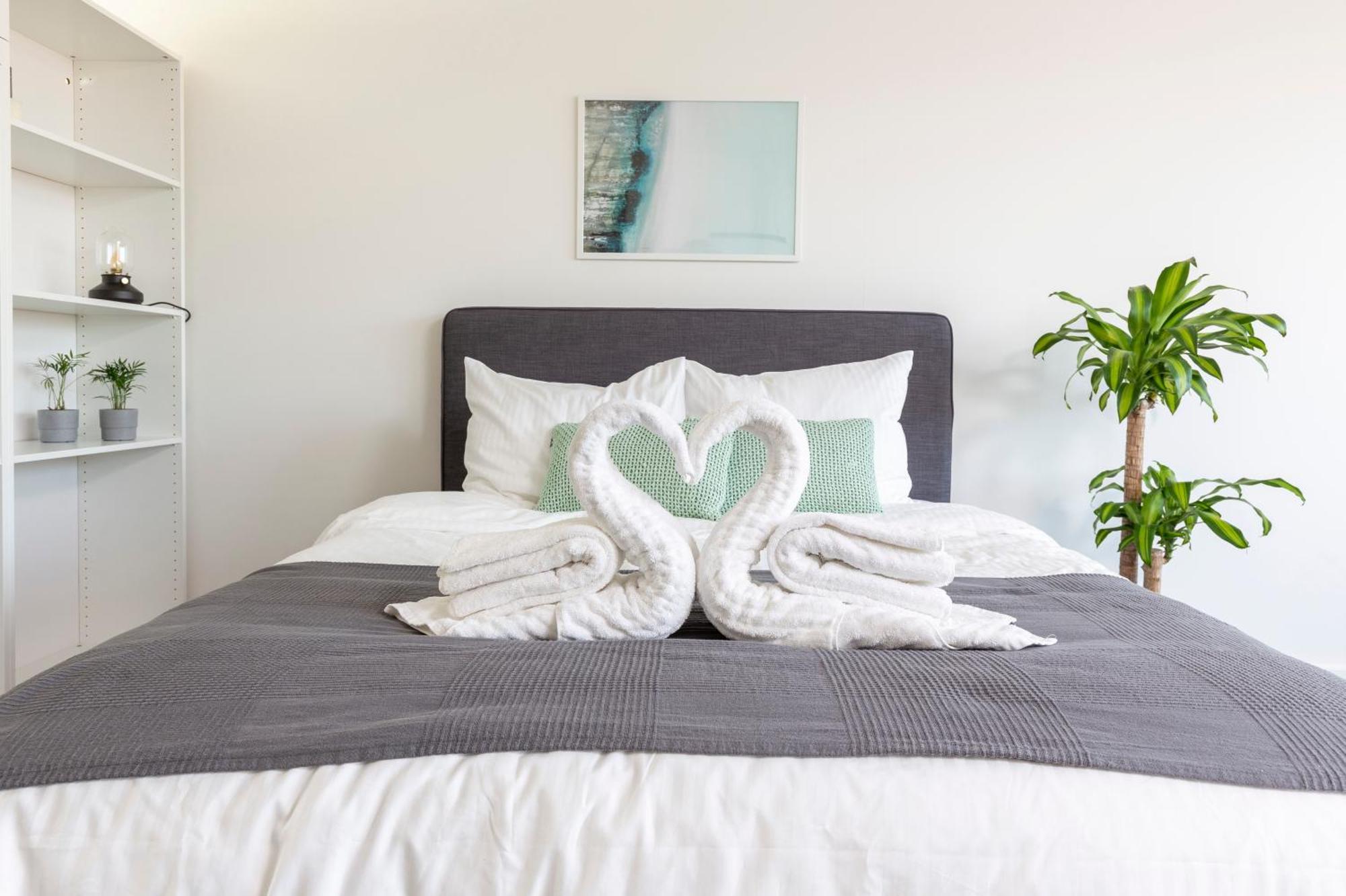 Family Executive Studio With Balcony Open Delft Utopia Flora 20F מראה חיצוני תמונה